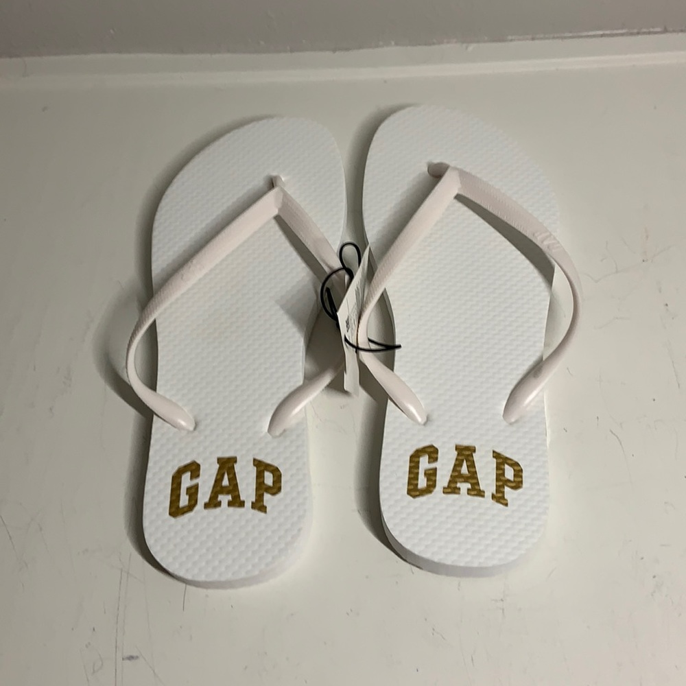 Women’s Gap sandals , size 7